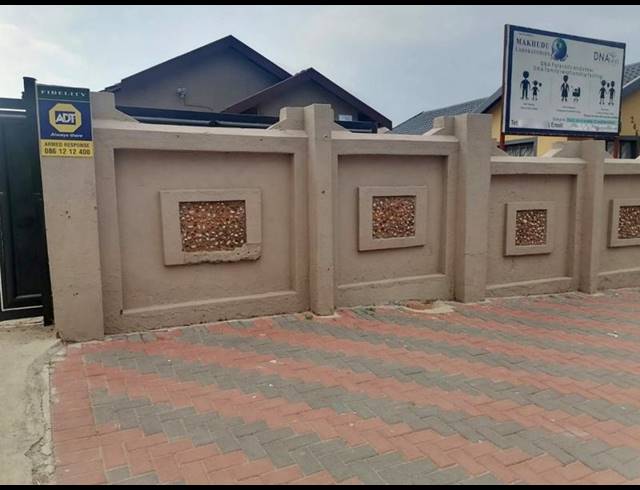 2 BEDROOM HOUSE FOR SALE IN NATURENA